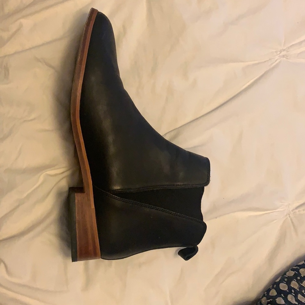 Nisolo Chelsea boots